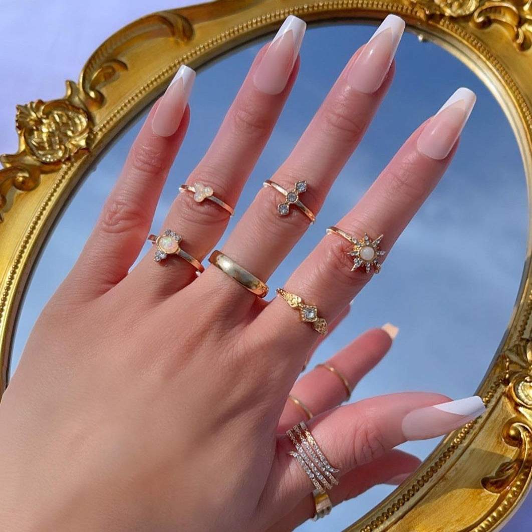 Gossip Nails